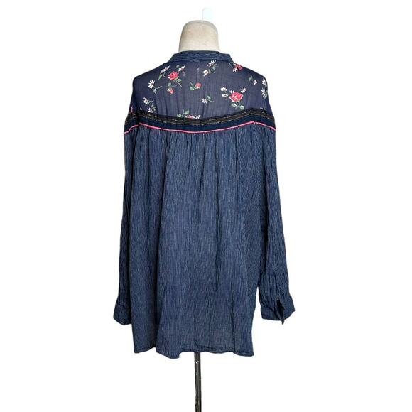 Free People Blue Hearts and Colors Long Sleeves Tunic Blouse size M - Picture 9 of 14